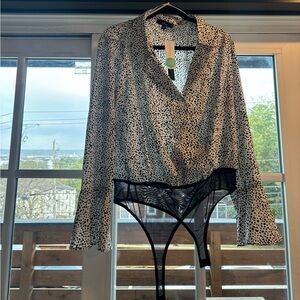 Lulu’s Deep V neck, body suit